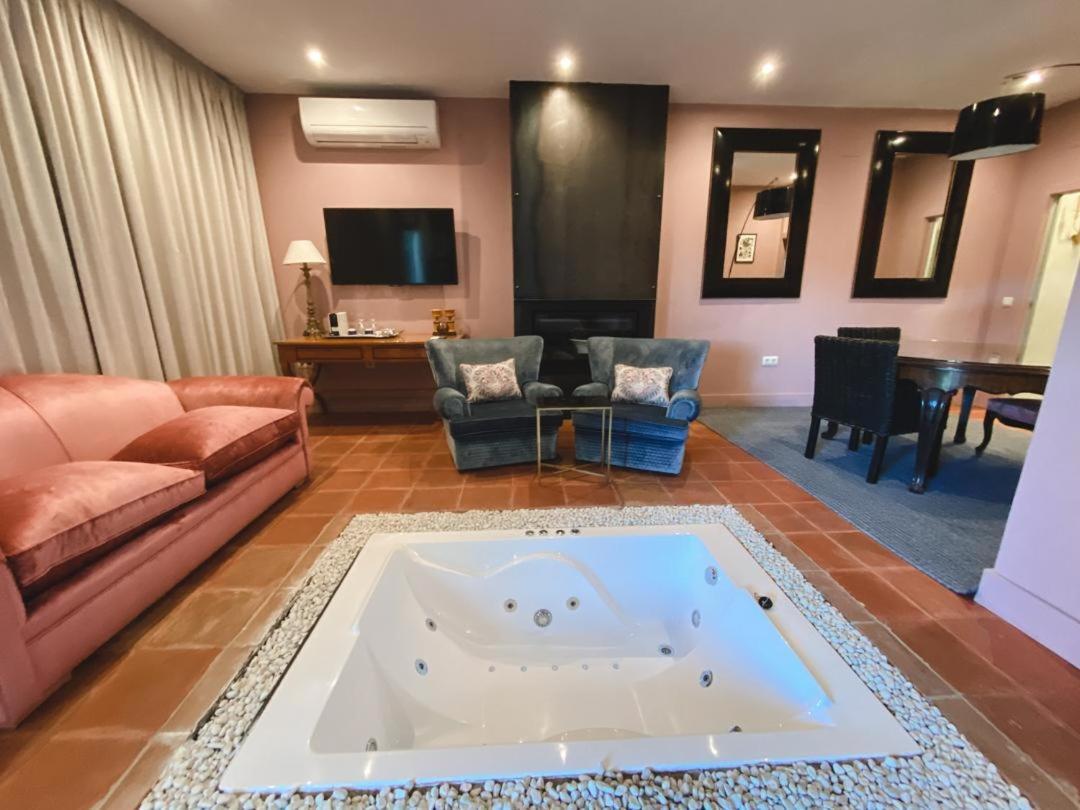 Hotel Boutique Pinar By Bossh! 4*
